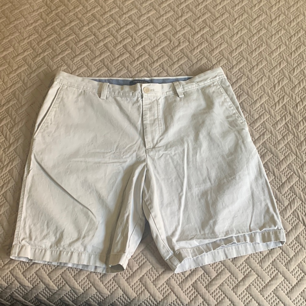 Banana Republic mens shorts